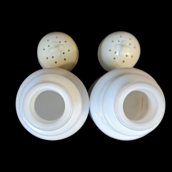 2pc Vintage Avon Milk Glass Shakers | Lilac Floral Kitsch Vanity Decor - Picture 12 of 12